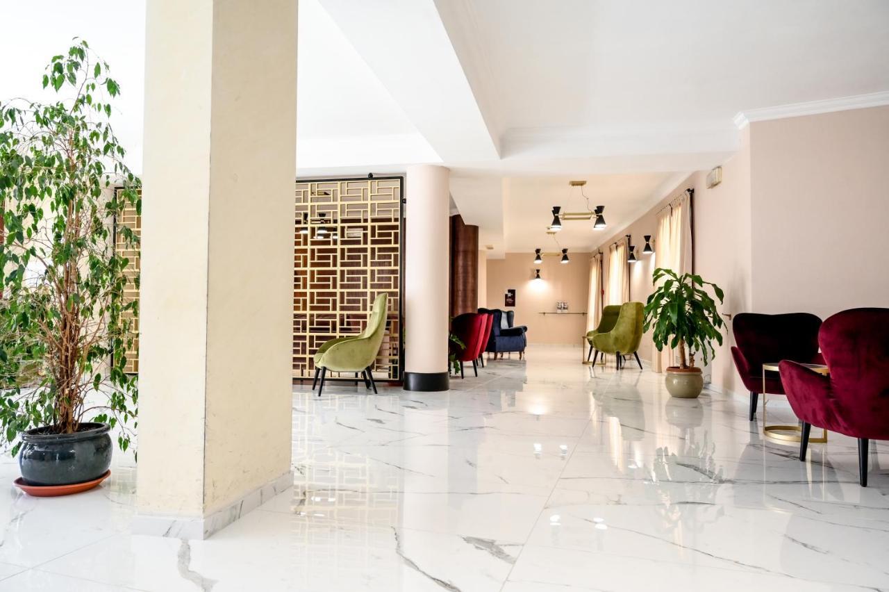 Roma Domus Hotel Ponzano Romano Bagian luar foto