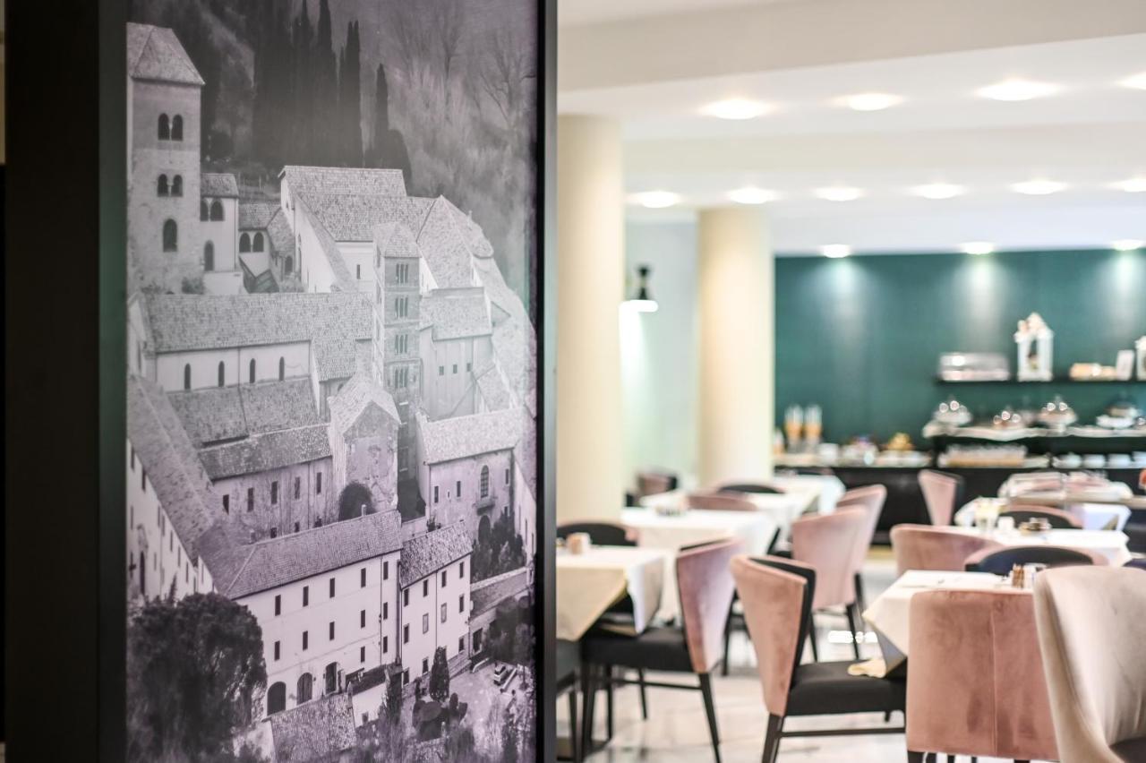 Roma Domus Hotel Ponzano Romano Bagian luar foto